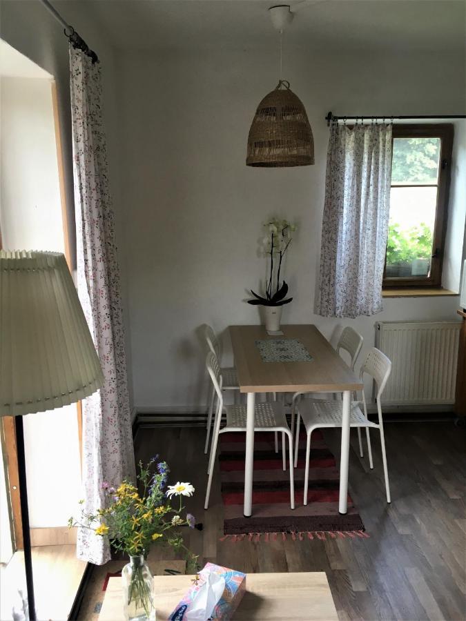 Apartman U Pamatneho Stromu Apartment Ceska Lipa Exterior photo